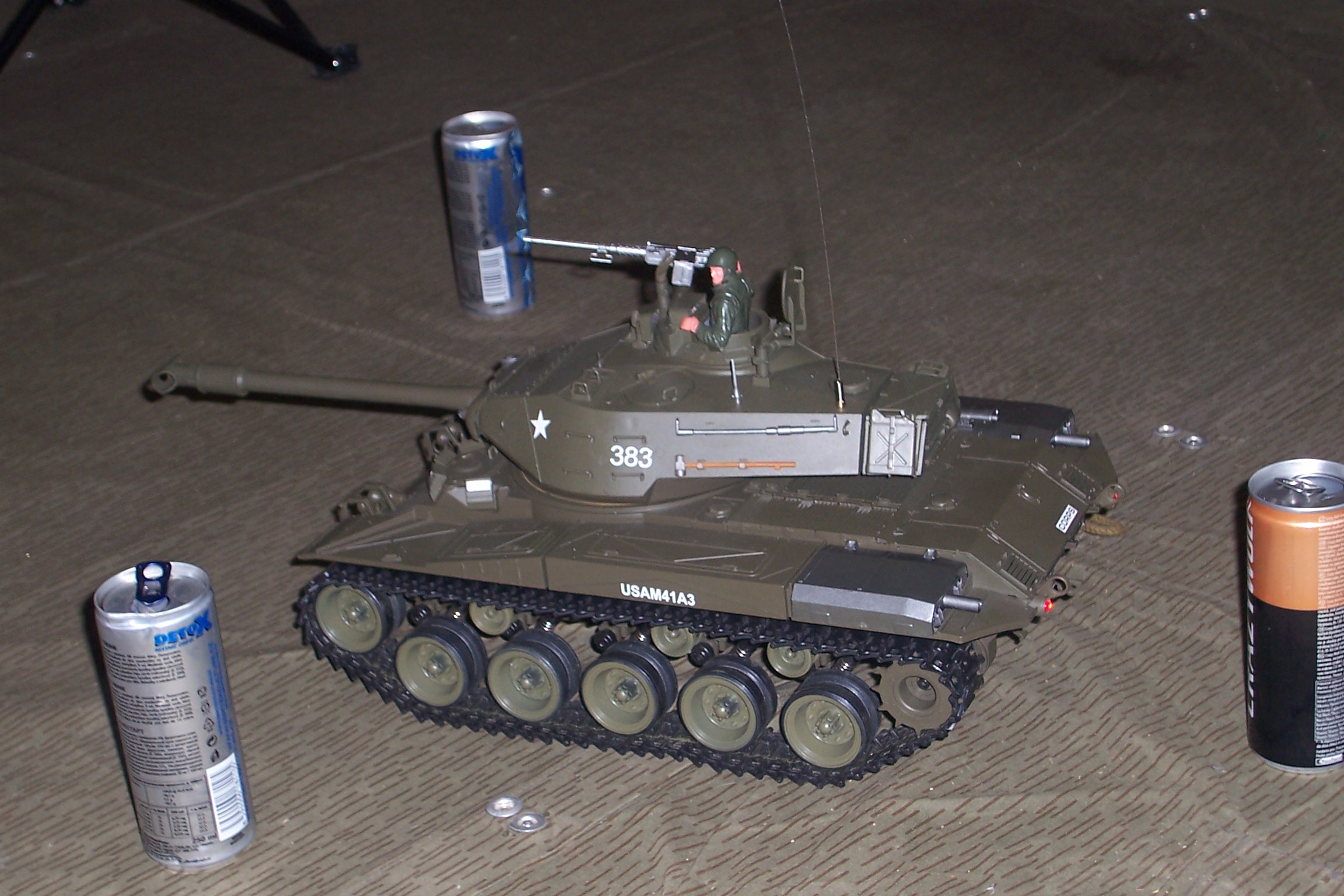Tank 14.03.09 015.jpg